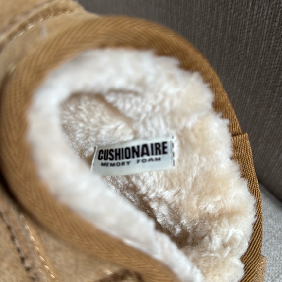 Women's Tan Suede Platform Cushionaire Ankle Boots - Picture 2 of 5